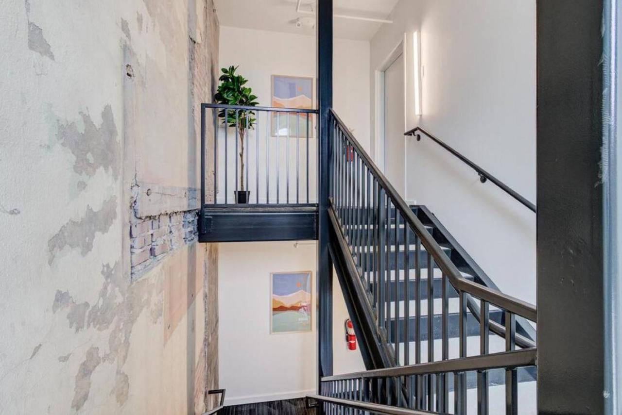 Historic Apartment In Prime Location Мемфіс Екстер'єр фото